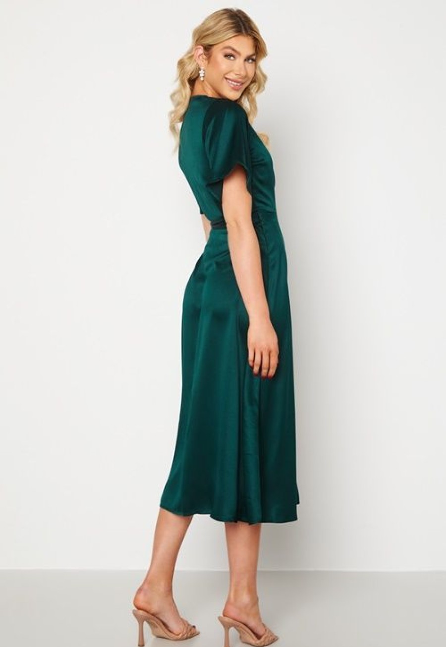 H T Bubbleroom Occasion Morsiusneitojen Mekot | Scala Dress