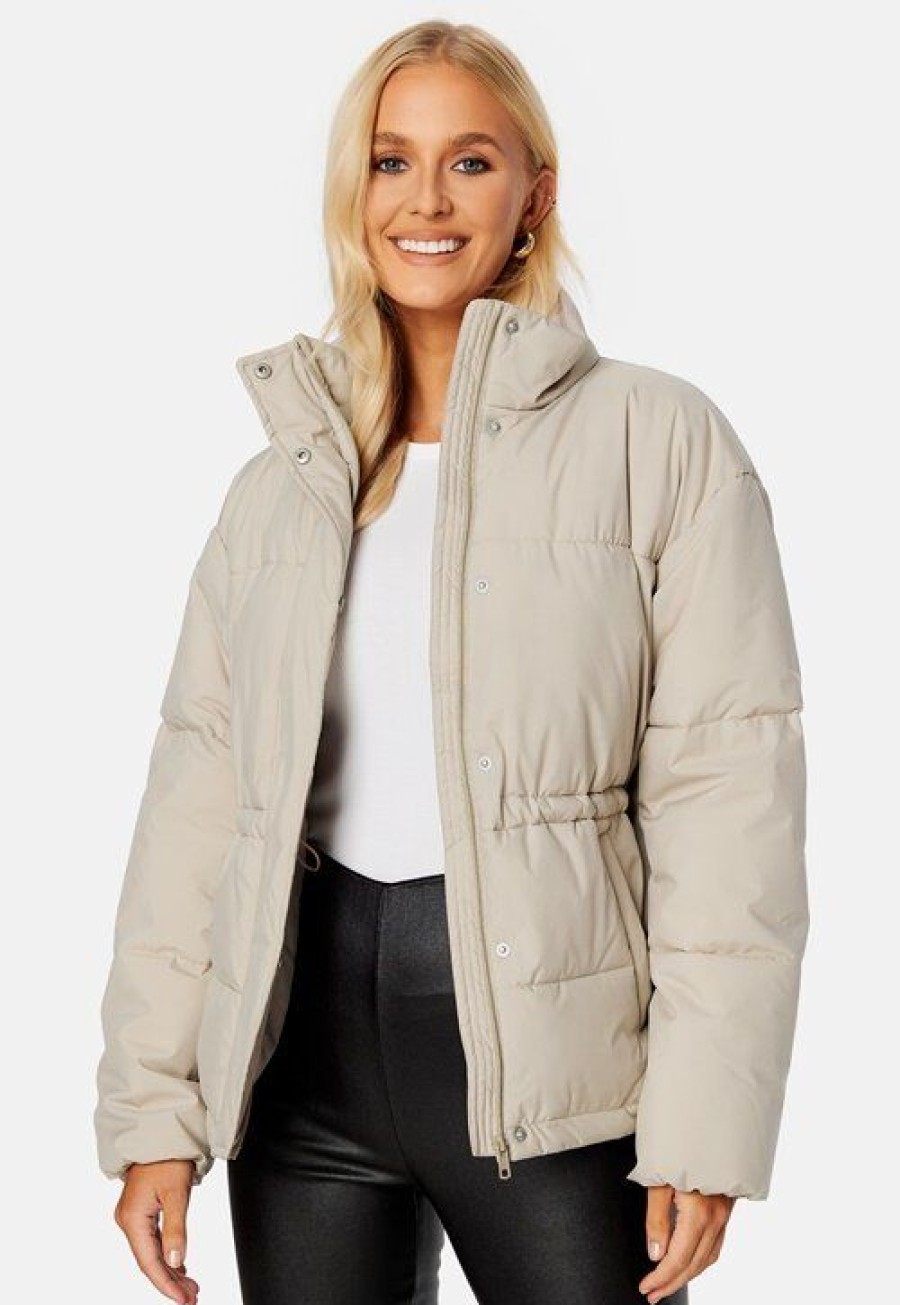 Takit BUBBLEROOM | Rahima Drawstring Waist Puffer Jacket