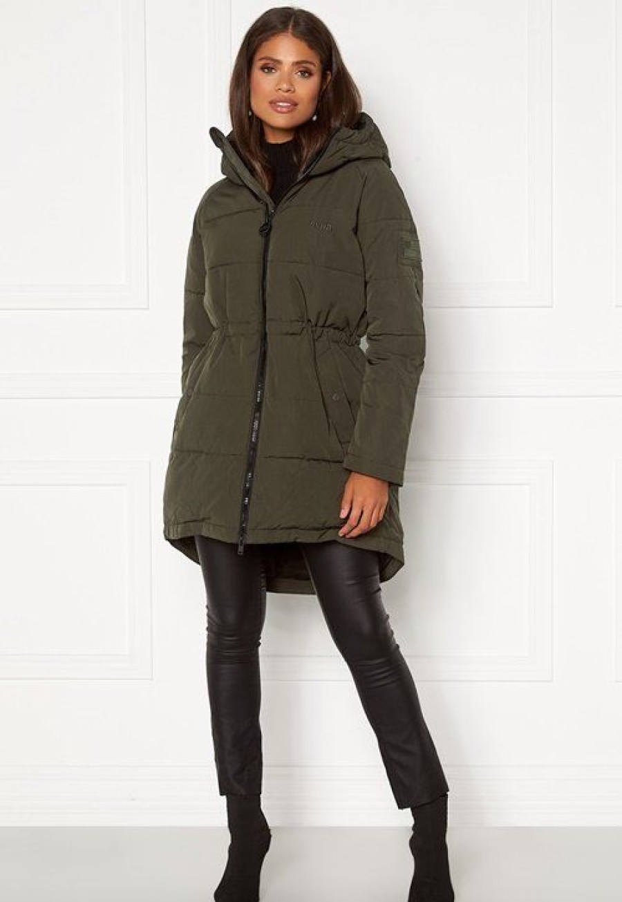 Takit Svea | W. Hourglass Puffer Jacket