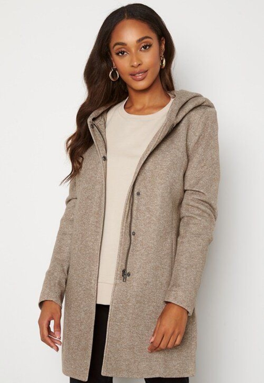 Takit ONLY | Sedona Light Coat