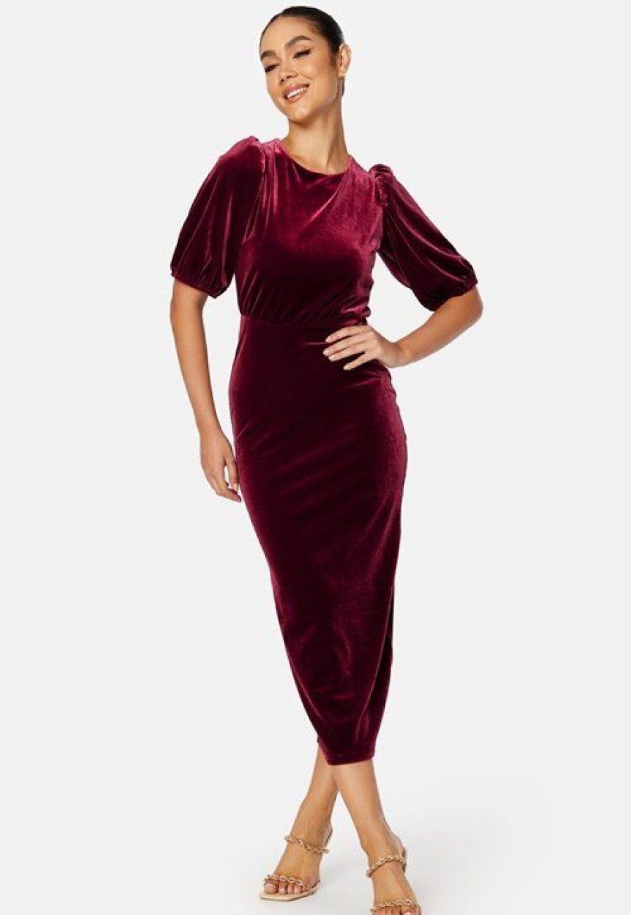 Joulu Happy Holly Joulumekot | Irse Velvet Midi Dress