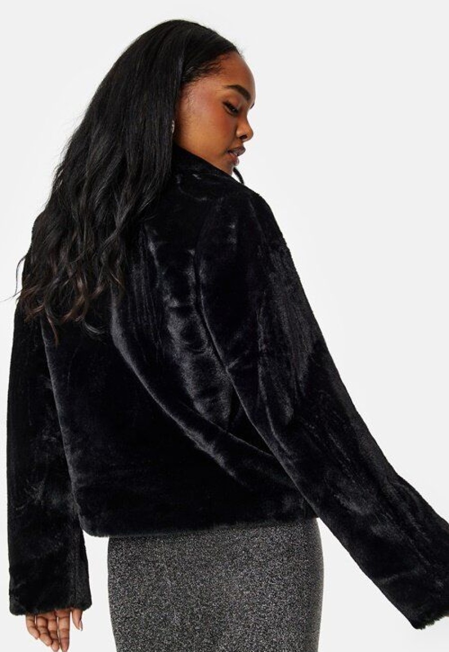 Takit VILA | Ebba L/S New Faux Fur Jacket