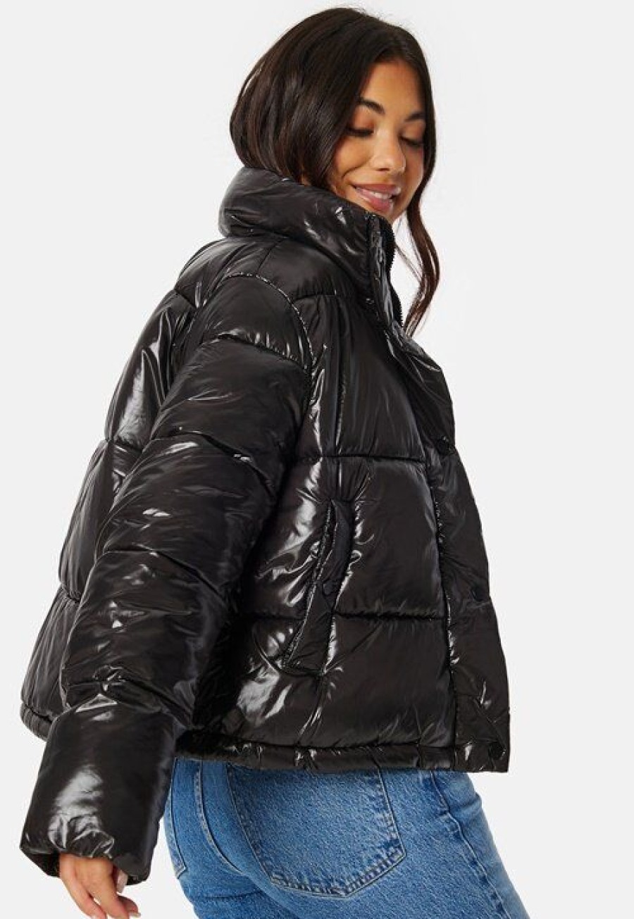 Takit ONLY | Sky Short Puffer